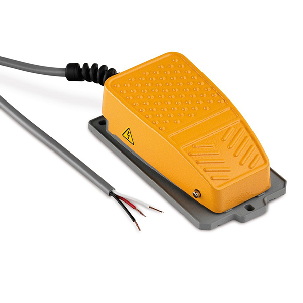 Како може паметниот прекинувач да го направи секојдневното осветлување попрактично и посигурно?